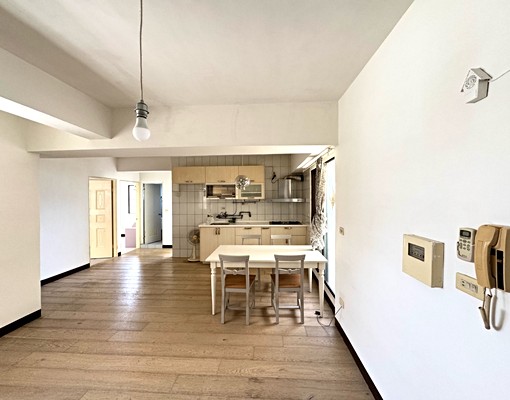 ⭐️東區精華蛋黃區採光三房附平面車位宅 - Image 3