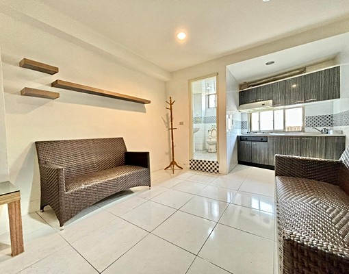 正一房一廳✨可開伙✨台水電✨平車位✨陽台獨洗曬 - Image 1