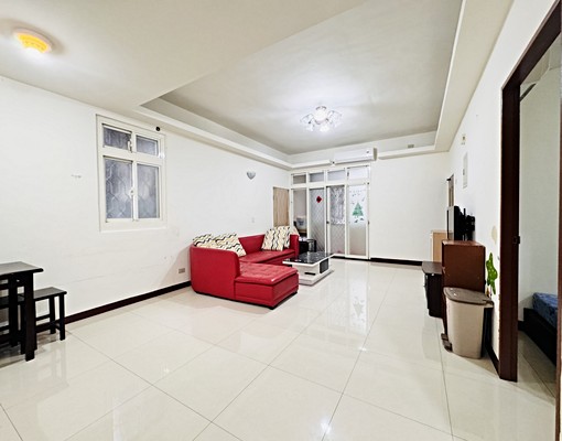 ⭐️新店中正路🏢3樓整層住家🏠3房雙陽台可立即入住⭐️ - Image 4