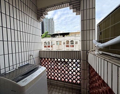 永康可養貓奇美南台大橋全新雙採光大套房 - Image 3