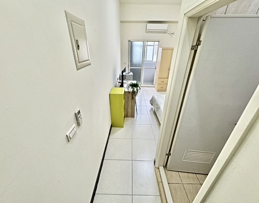 中科上班族首選✨霸氣別墅大套房✨機車好停✨獨洗陽台✨全新床墊 - Image 3