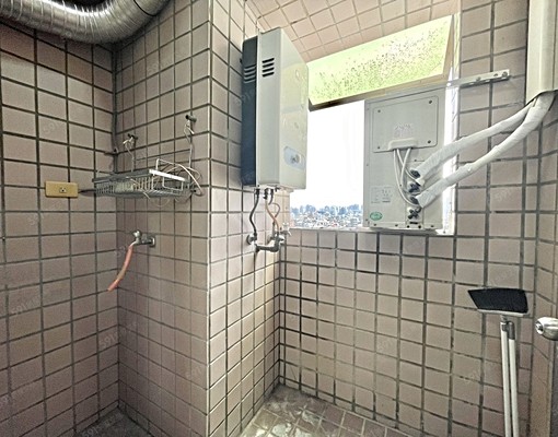 全屋新裝潢#水湳逢甲#可租補#寵物友善可貓狗#超大間 - Image 14