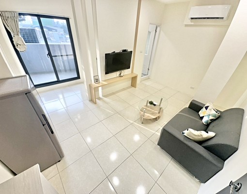 可貓可雙租補✨精美大兩房✨傢俱電全配✨超便宜超大間✨合租首選 - Image 1