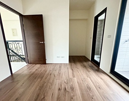 [租]免追垃圾車|雙車位可租補可寵 - Image 9