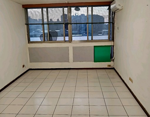 住辦*国泰世銀楼上*中和國小旁近廟口夜市 - 591租屋網 - Image 1