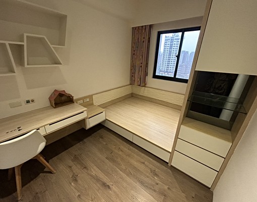 青埔華泰電梯大三房含管含車位可寵 - Image 6