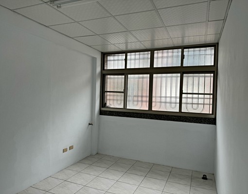 崇蘭國小五大房別墅 - Image 2