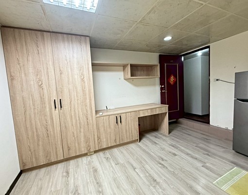 星鴻😊電梯正廟口套房鬧中取靜~ - 591租屋網 - Image 1