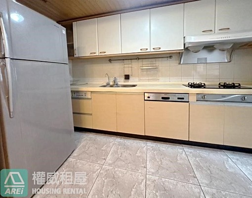 河堤社區⭐️鼎宇心園寬敞4房含平車 - Image 4