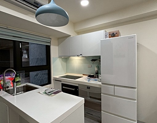 採光沒很好但是不怕風雨不怕吵|近高鐵有裝潢有玄關有泳池|首選 - 591租屋網 - Image 13