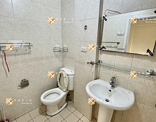 🔥北屯水湳新整理透天四房🔥可租補入戶籍😍門口雙車位🚗 - Image 6