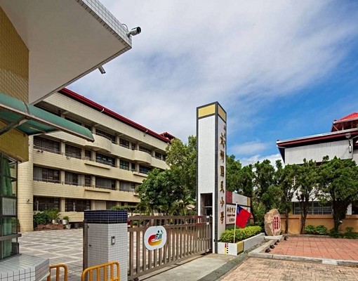 挖清淨河畔💯可養狗狗景觀2房車💯 - Image 4