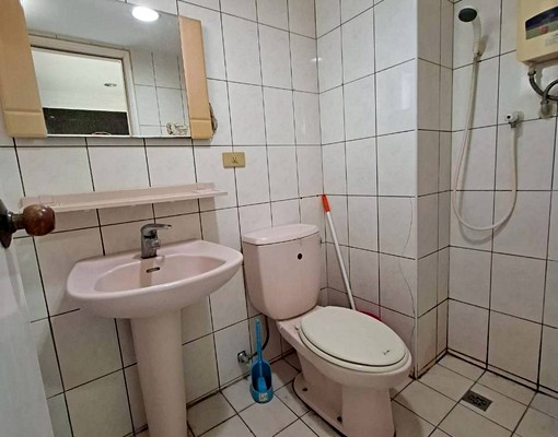 星鴻台中✨免仲可租補大套房獨洗曬生活機能便利 - 591租屋網 - Image 3