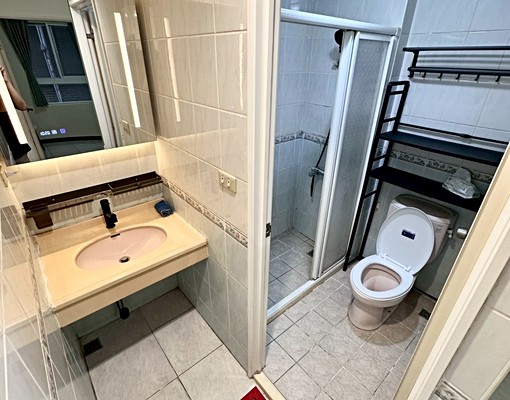 南區🔥傢具全新、全配兩房、可租補🔥近中山醫 - Image 8