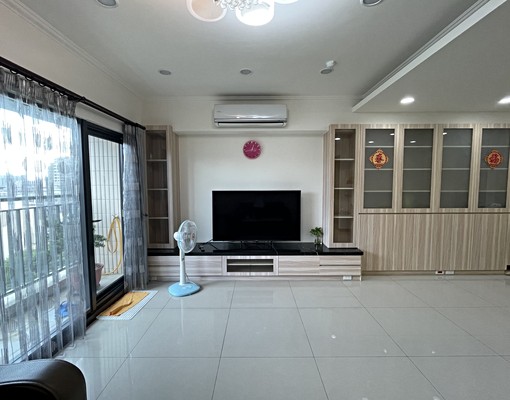 勝利首席四房改三房含平面車位,可申請租補 - 591租屋網 - Image 1