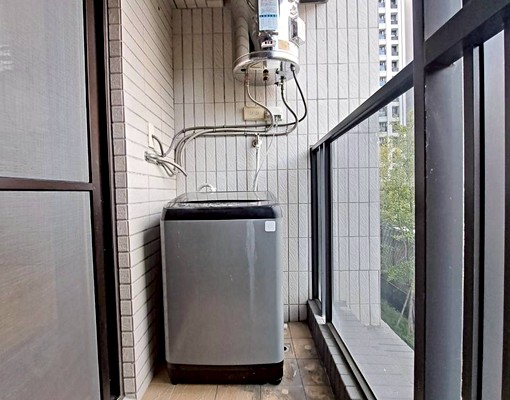 左營桃子園區i世界舒適裝潢+全套傢俱電 - Image 10