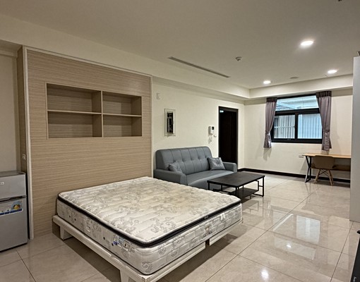 竹北近高鐵特區電梯大套房有汽車位可租補* - Image 5