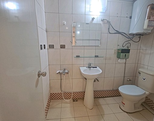 1房1廳.獨洗曬.採光佳，可寵.可補，15坪 - Image 7