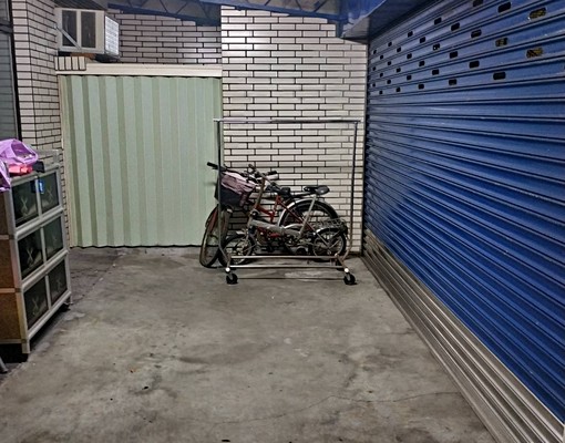 可租補,近捷運,一樓使用空間大,有庭院,外面可停車 - 591租屋網 - Image 1