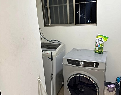 1房1衛1陽台、頂溪國小旁、二樓免爬高、靜巷不吵，有獨立陽台 - Image 4