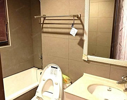 內新市場肯德基旁/精美裝潢大三房休旅車位/可租補有浴缸 - Image 13