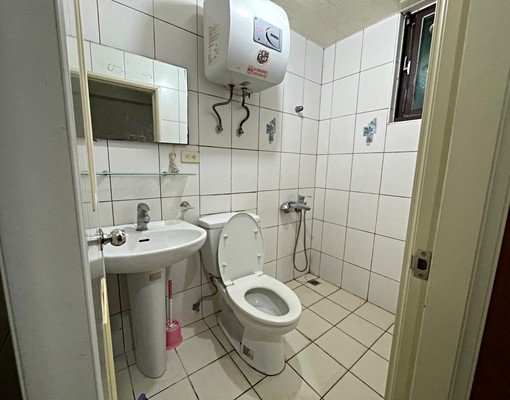 振興路.台水台電獨洗.室內機車位.租7000元 - 591租屋網 - Image 7