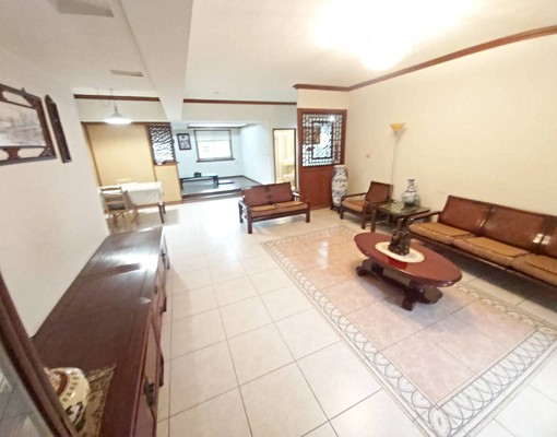 捷運前金站.陽台進出4房平車 - 591租屋網 - Image 1