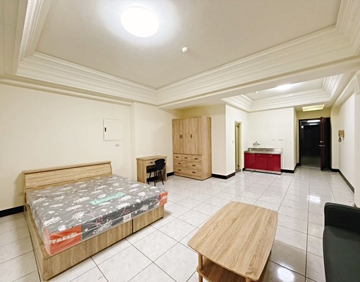 無管理費|三民路二段💛18.0坪 - Image 5