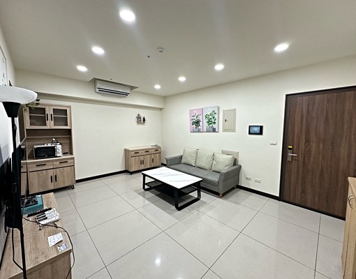 A18高鐵~溫馨裝潢2房~超級景觀戶~含車位/含管理費 - Image 2