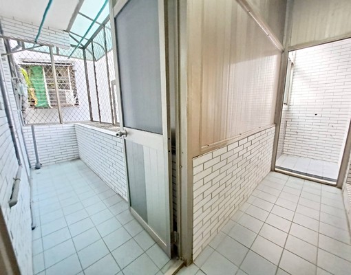 捷運秀朗橋站、近秀山國小、家庭首選、採光佳、機能好 - Image 15