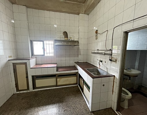 鼓山區公所、輕軌、4樓透天 - Image 4