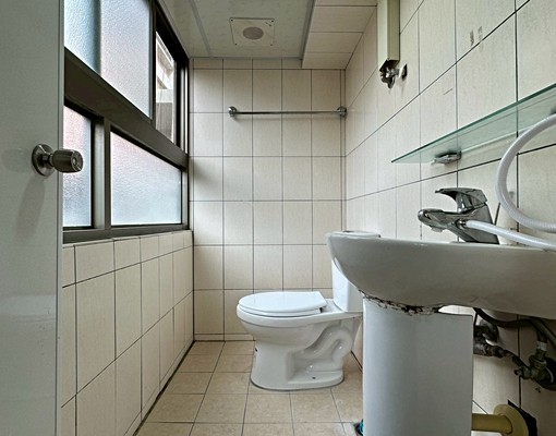 精誠商圈🏠質感木地板/電梯直達🏠可貓咪/可租補 - 591租屋網 - Image 6