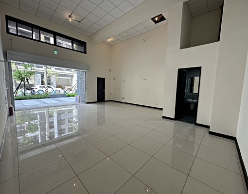 🏆和耀新加州全新挑高黃金店面 - Image 3