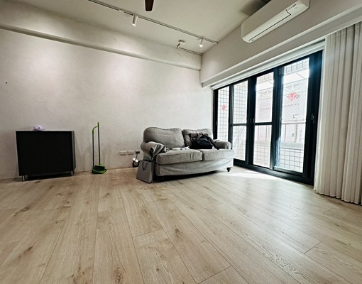 黎明新村博愛社區#豪華裝潢#開放式廚房#平車另計 - Image 3