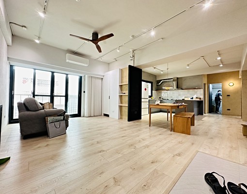 黎明新村博愛社區#豪華裝潢#開放式廚房#平車另計 - 591租屋網 - Image 1