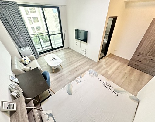 新時代秀泰✨電梯別墅✨可雙租補✨獨洗陽台✨乾溼分離✨一層兩戶 - Image 1