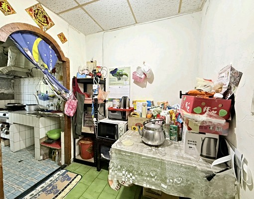 近竹圍捷運站，免仲介費，可社宅，可租補，可入戶籍，養貓可談 - Image 4