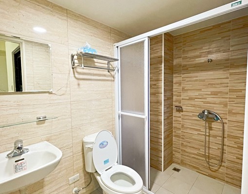 電梯套房⚡可租補❤️有陽台 - Image 5