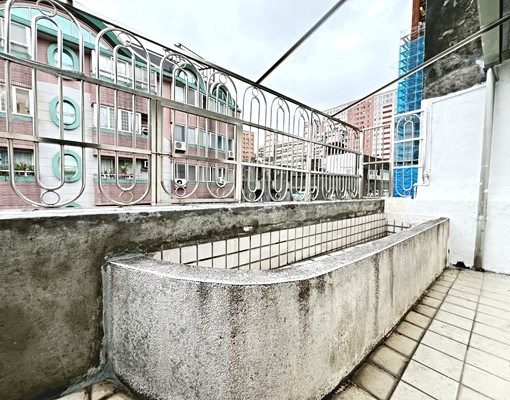 近捷運江子翠【優質租案】獨洗★獨立陽台★小資首選 - Image 4