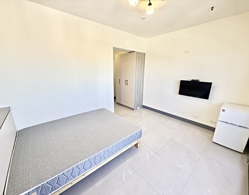 東區北區中區太平都近全新🦆可租補大間 - Image 2