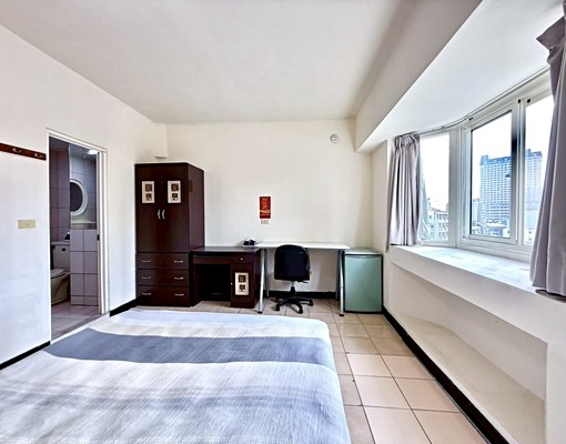 🉑租補|中區近中區大學、一中商圈|電梯套房|停車方便 - Image 7