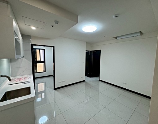 超優質｜可租補｜世界花園｜三房平面車位 - Image 2