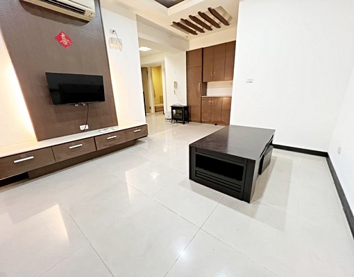 近文心捷運【興富發上城】優質社區🔥經濟實惠🔥三房車位 - Image 2