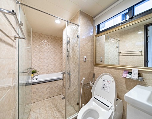 捷運青埔站 - Image 9