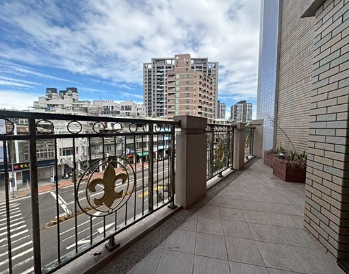 激熱🔥一中商圈美裝潢🔥大露台🔥可租補🔥可戶籍🔥浴缸 - Image 14