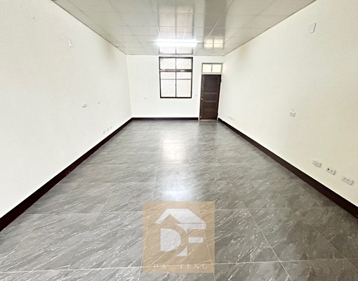 🎃近湖口火車站🎃可住、可店、可倉庫🎃還有傢具補貼 - Image 1