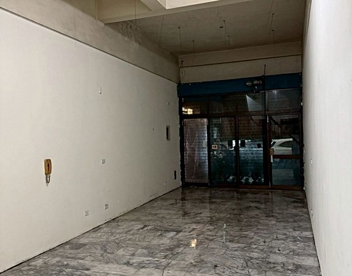 新光三越旁一日三市金店面 - 591租屋網 - Image 1