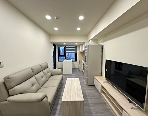 A18高鐵~全新裝潢系統櫃2房~邊間採光好!好物件~歡迎預約 - Image 2