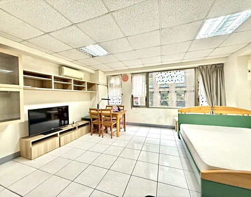 嘉晟社宅龜山文二三街二房$18000 - 591租屋網 - Image 1