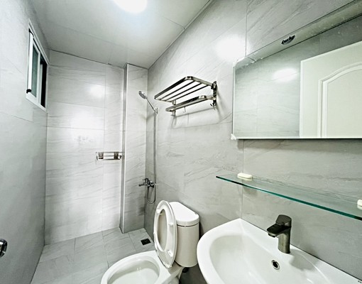 近鳳山車站全新翻修套房(301) - Image 5